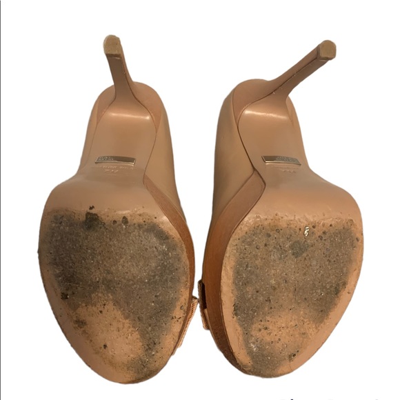 Badgley Mischka Heels - Picture 4 of 4